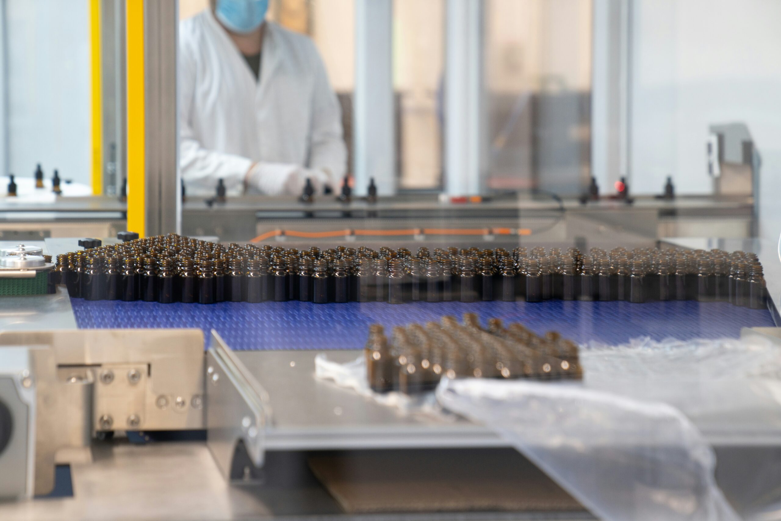 Antivibranti per macchine confezionamento farmaceutico installati in camera bianca