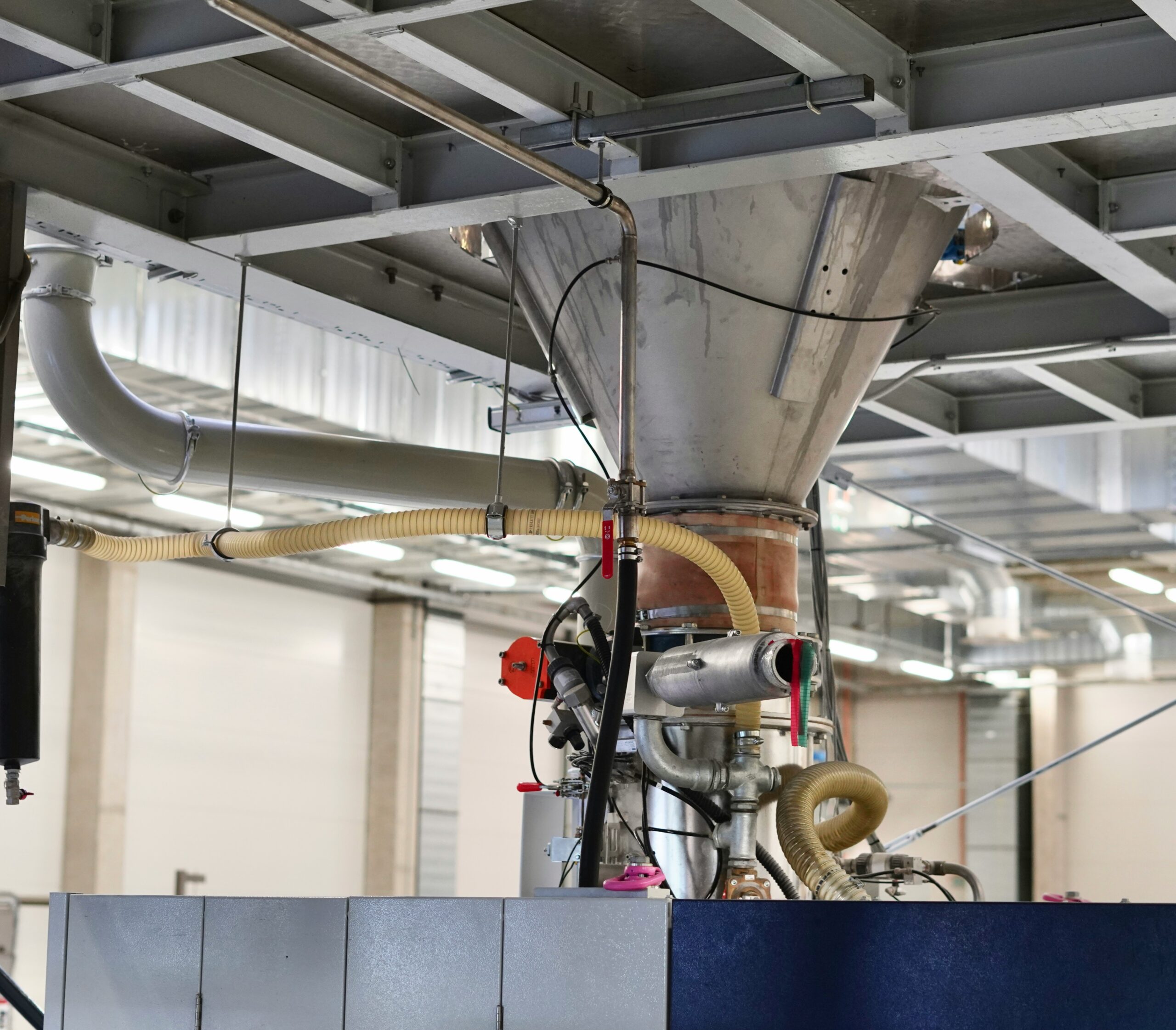 Come Isolare le Vibrazioni di Passatrici e Turboraffinatrici Industriali per Pomodoro