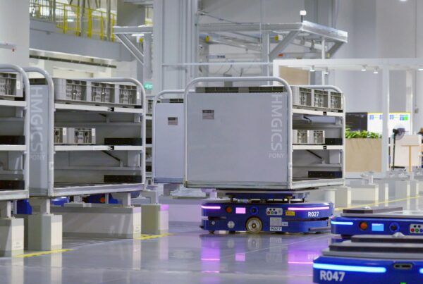 Antivibranti per sistemi shuttle logistica e assorbimento degli urti