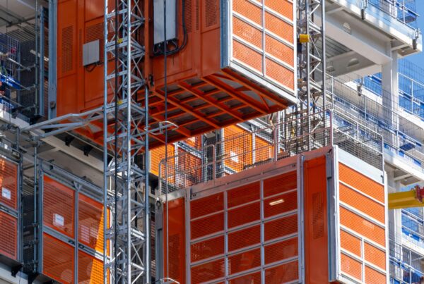 trasloelevatori per magazzino verticale